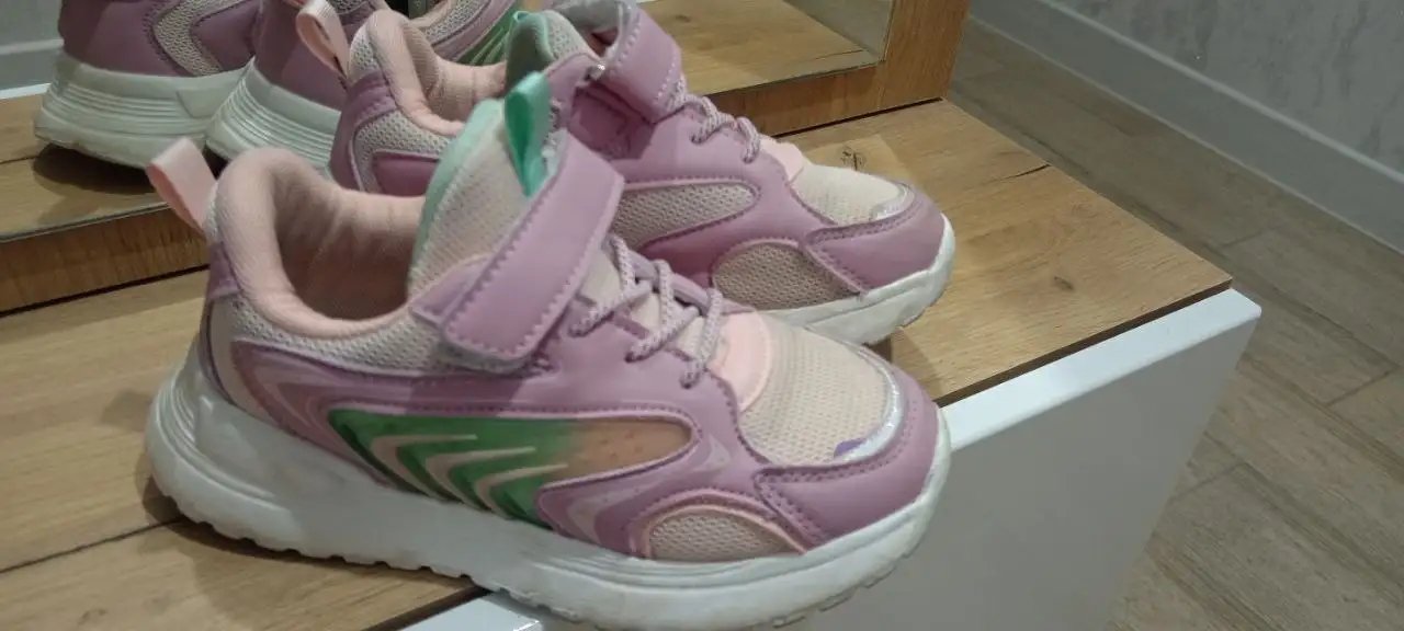 Продажа детских кроссовок разных размеров - Детская обувь (Одежда) в Оренбург