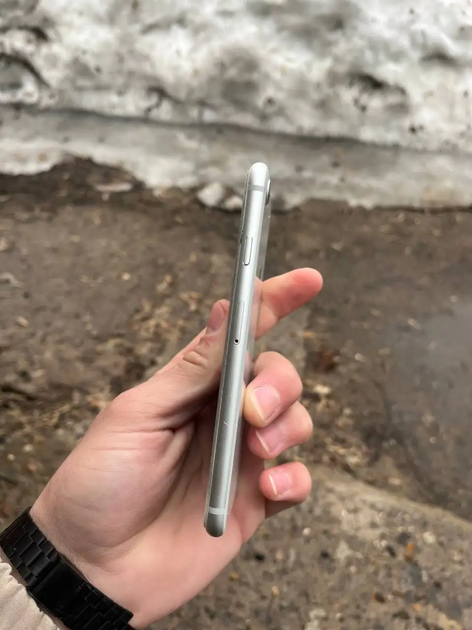 Продам iPhone 8 64gb в отличном состоянии - Смартфоны (Электроника) в Оренбург