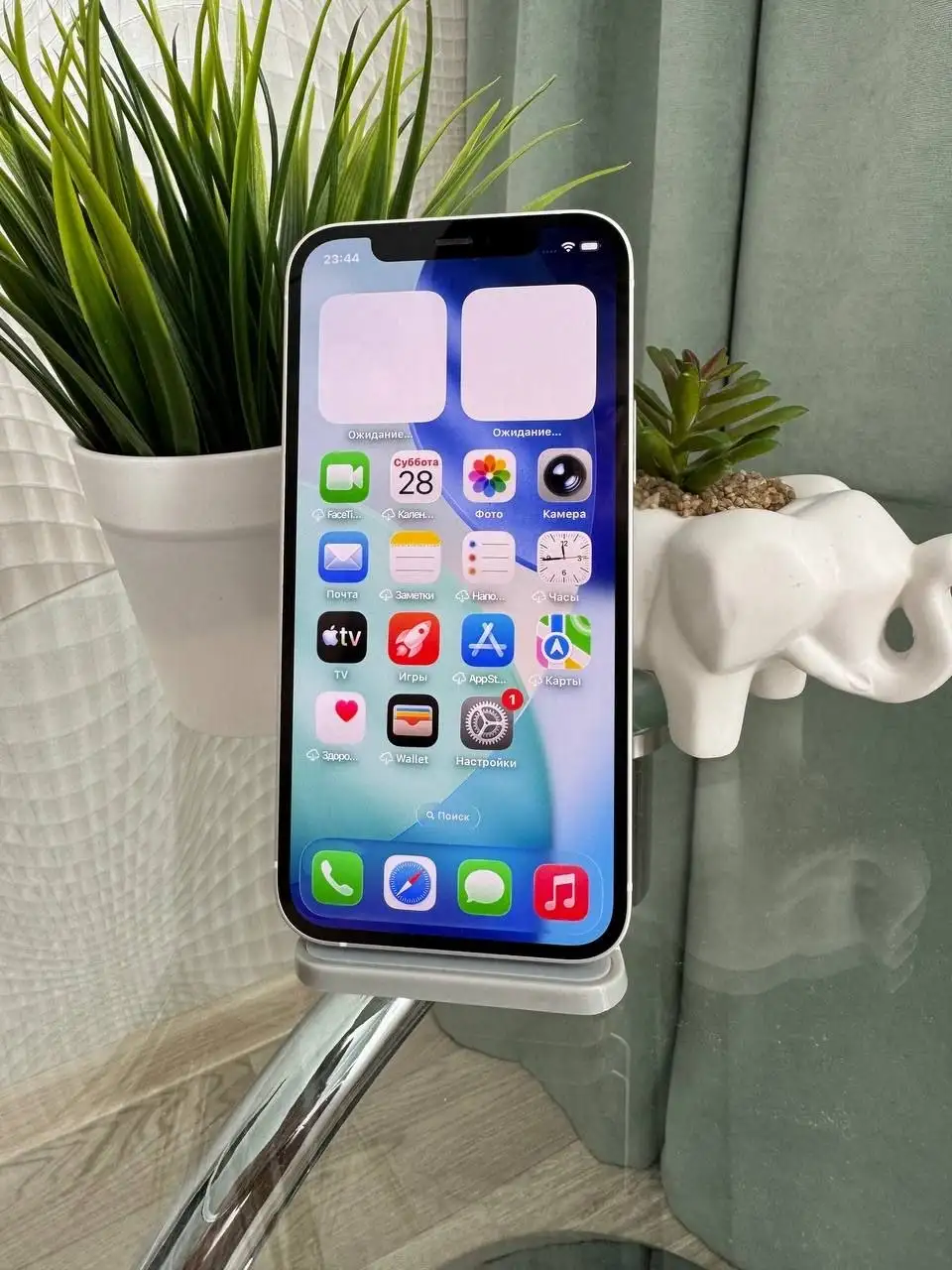 Продам iPhone 12 64GB White - Смартфоны (Электроника) в Оренбург