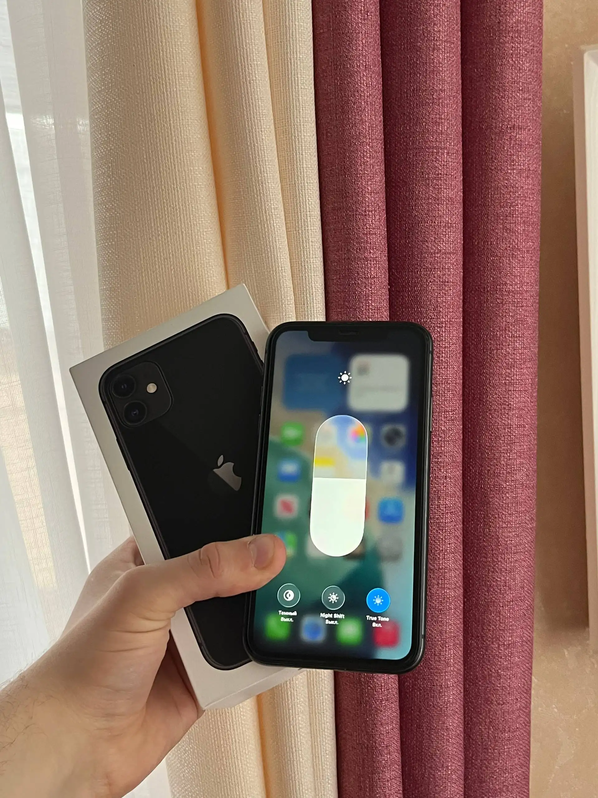 Продам iPhone 11 128 GB Black - Смартфоны (Электроника) в Оренбург