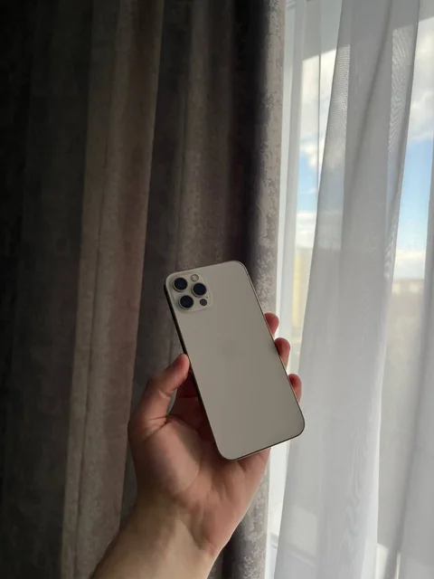 Продам iPhone 12 Pro 128 GB Gold - Вейп в Оренбург