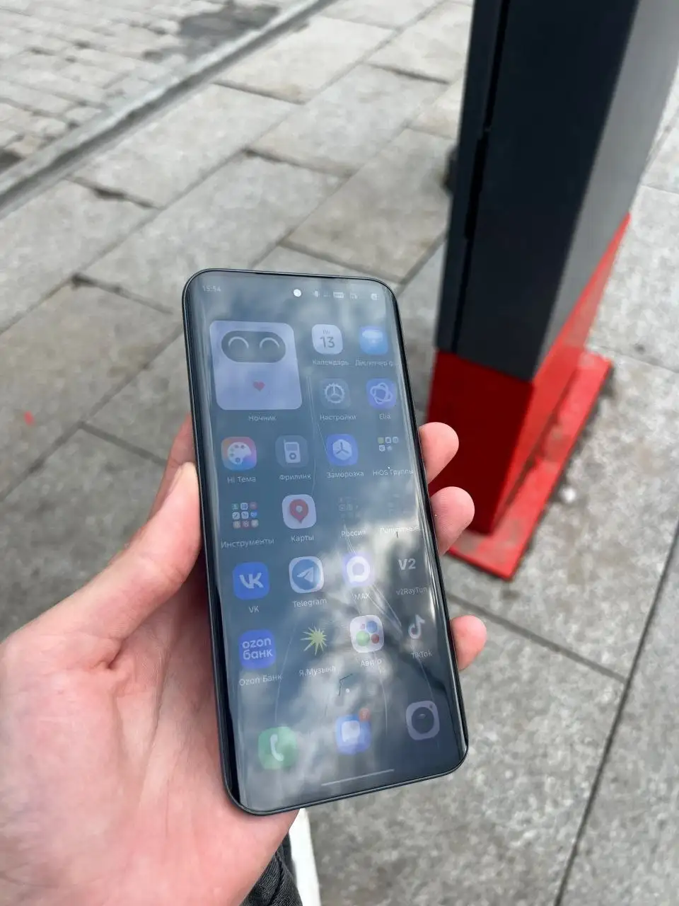 Tecno Spark Slim 8/256 - один из самых тонких телефонов - Смартфоны (Электроника) в Оренбург