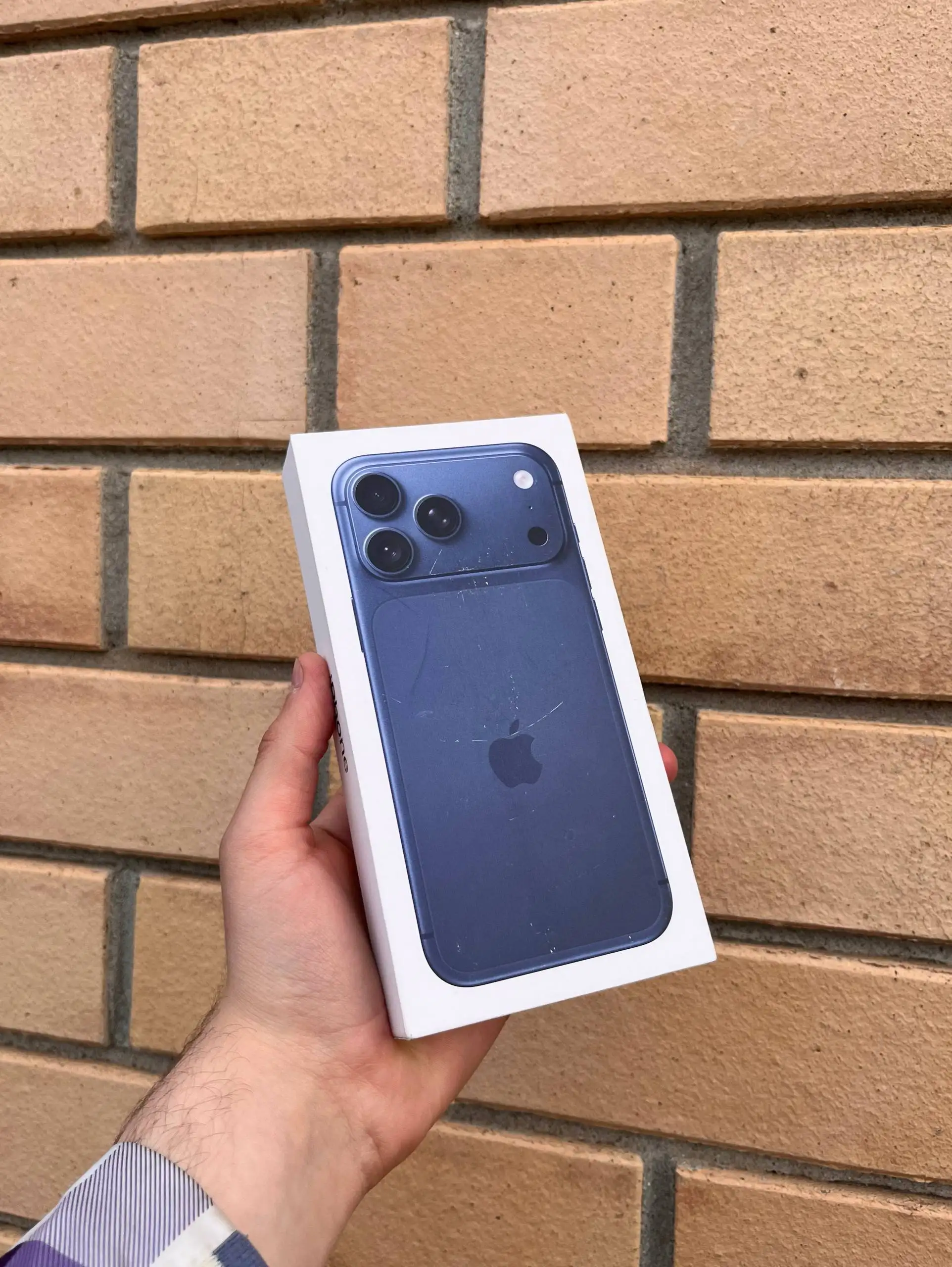 iPhone 17 Pro Max 256GB Deep Blue новый запечатанный - Смартфоны (Электроника) в Оренбург