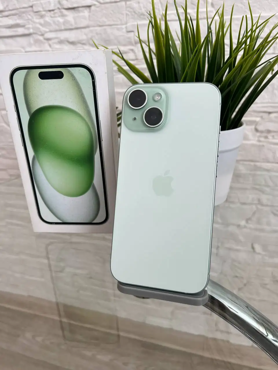 iPhone 15 128 GB Green в отличном состоянии - Смартфоны (Электроника) в Оренбург