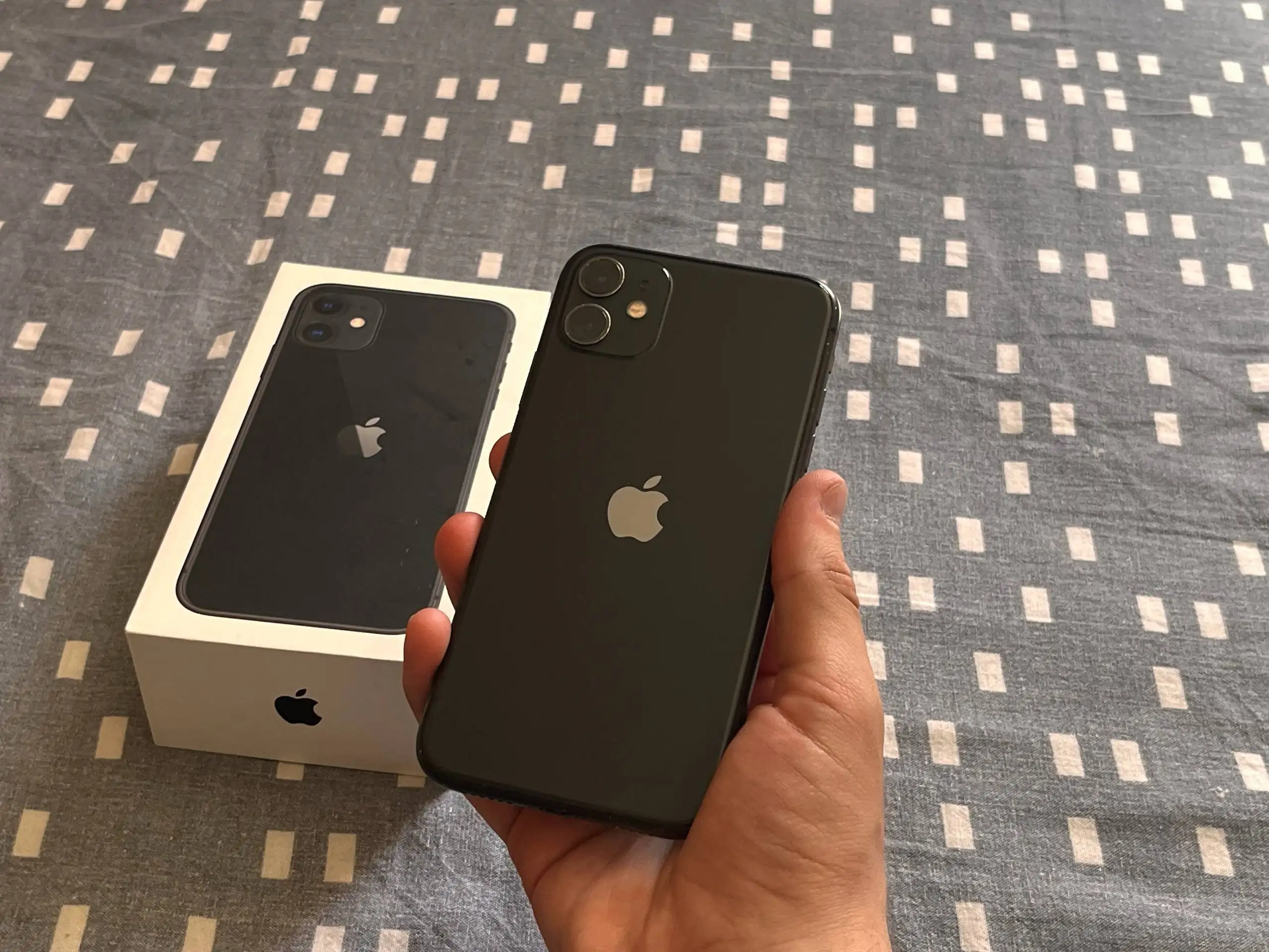 Продам iPhone 11 128 GB Black - Смартфоны (Электроника) в Оренбург