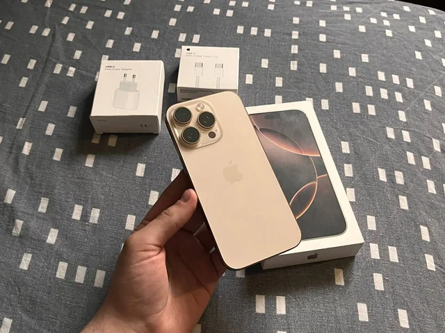 Продам iPhone 16 Pro 256GB Desert Titanium - Телевизоры в Оренбург