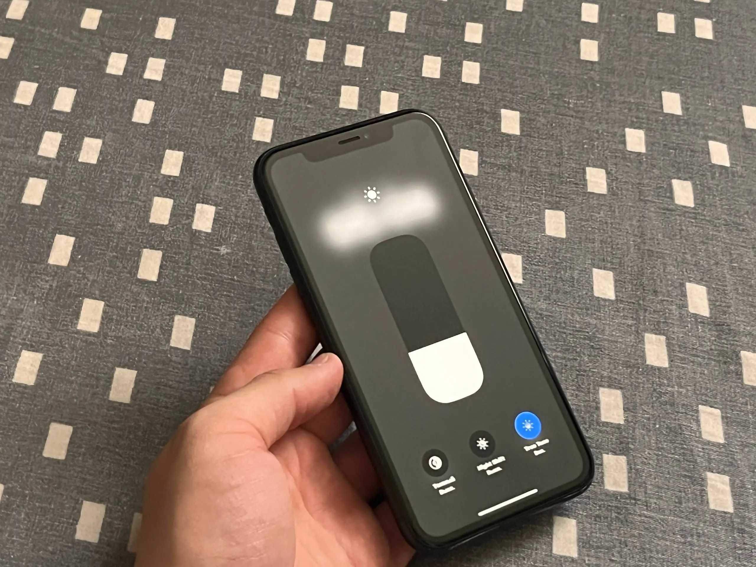 iPhone Xr 64GB Black - Смартфоны (Электроника) в Оренбург