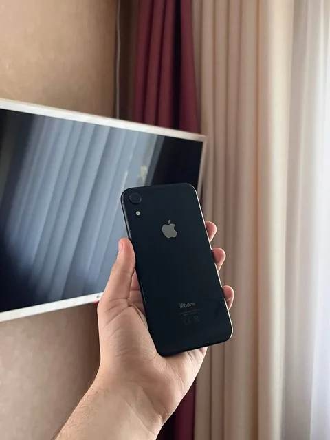 iPhone Xr 128 GB Black - Электроника в Оренбург