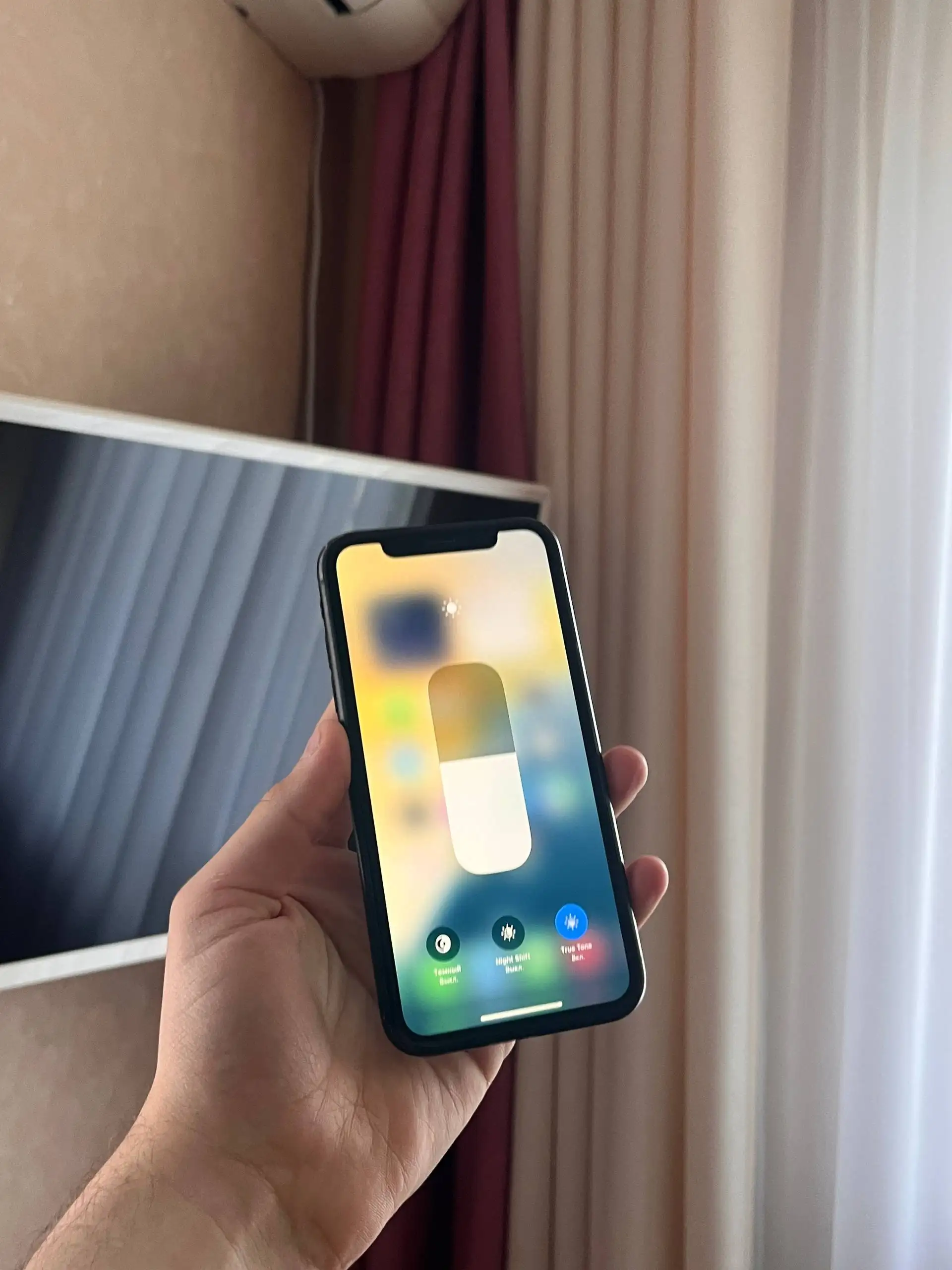 iPhone Xr 128 GB Black - Смартфоны (Электроника) в Оренбург
