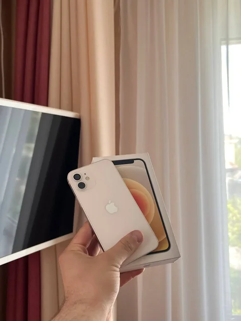 iPhone 12 128 GB White - Электроника в Оренбург