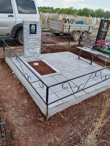 Памятники на кладбище - Грузоперевозки и разнорабочие в Оренбург