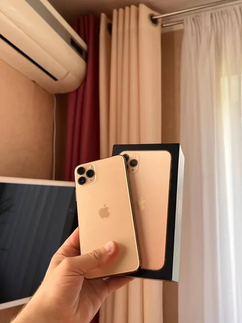 iPhone 11 Pro Max 256 GB Gold - частное объявление в Оренбург