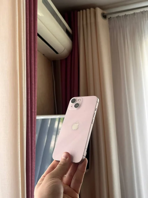 Продам iPhone 13 128GB Pink - Смартфоны в Оренбург