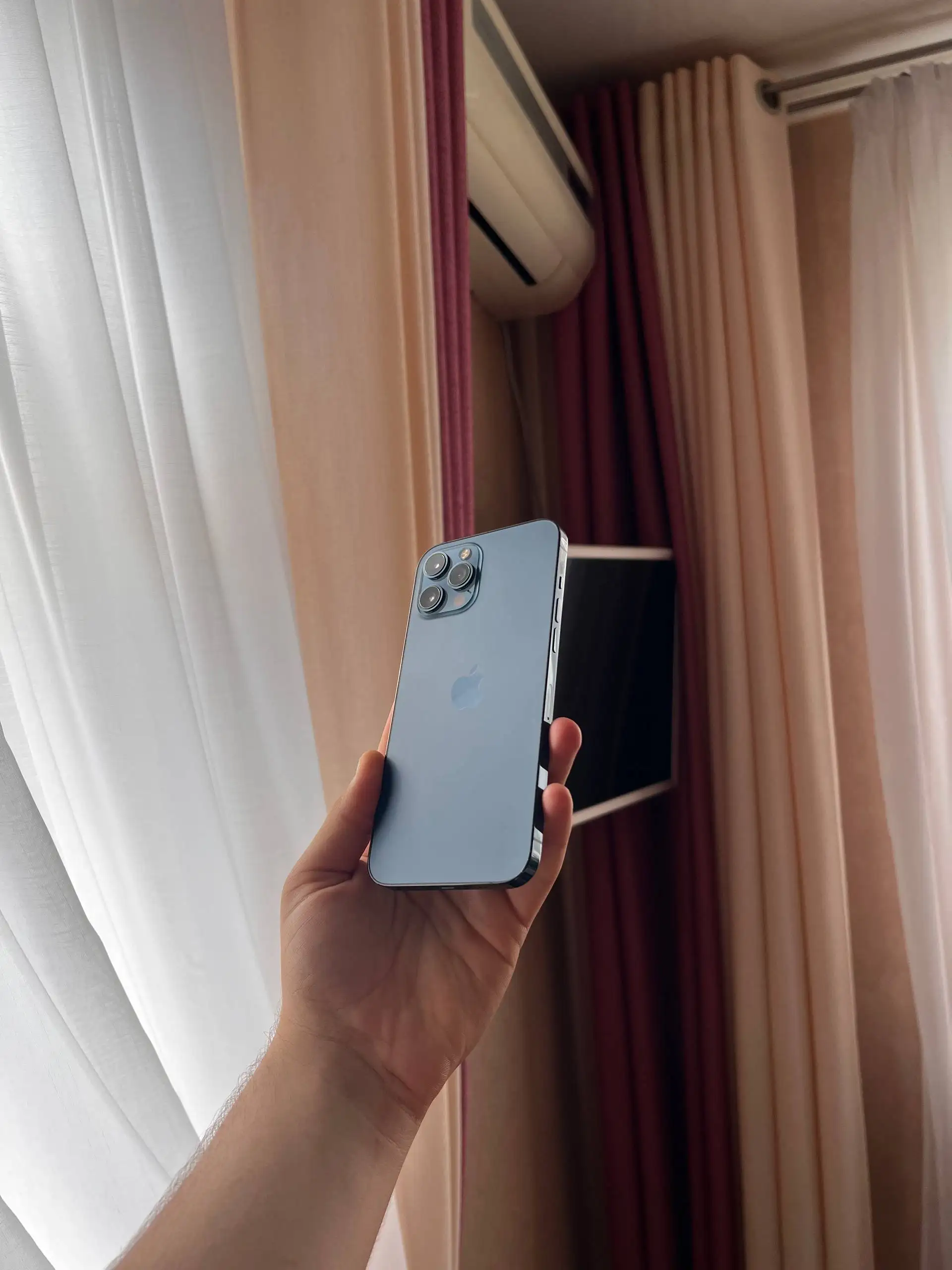 Продам iPhone 12 Pro Max 512GB - Мобильные телефоны (Электроника) в Оренбург