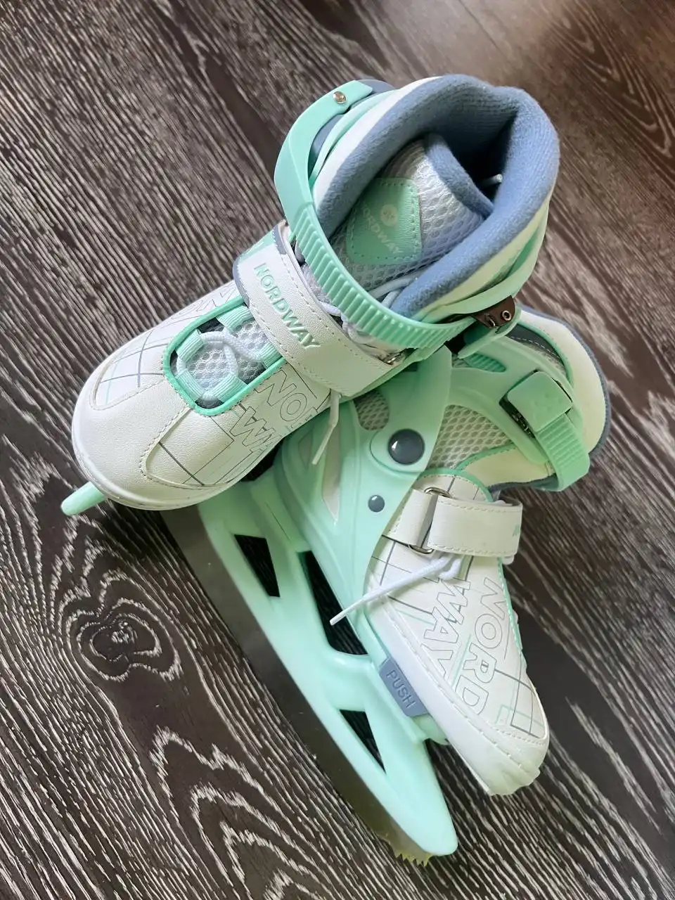 Продам детские раздвижные коньки