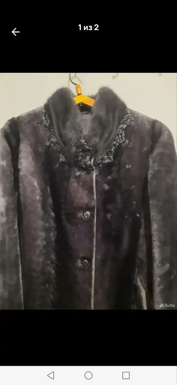Продам мутоновую шубу с норкой