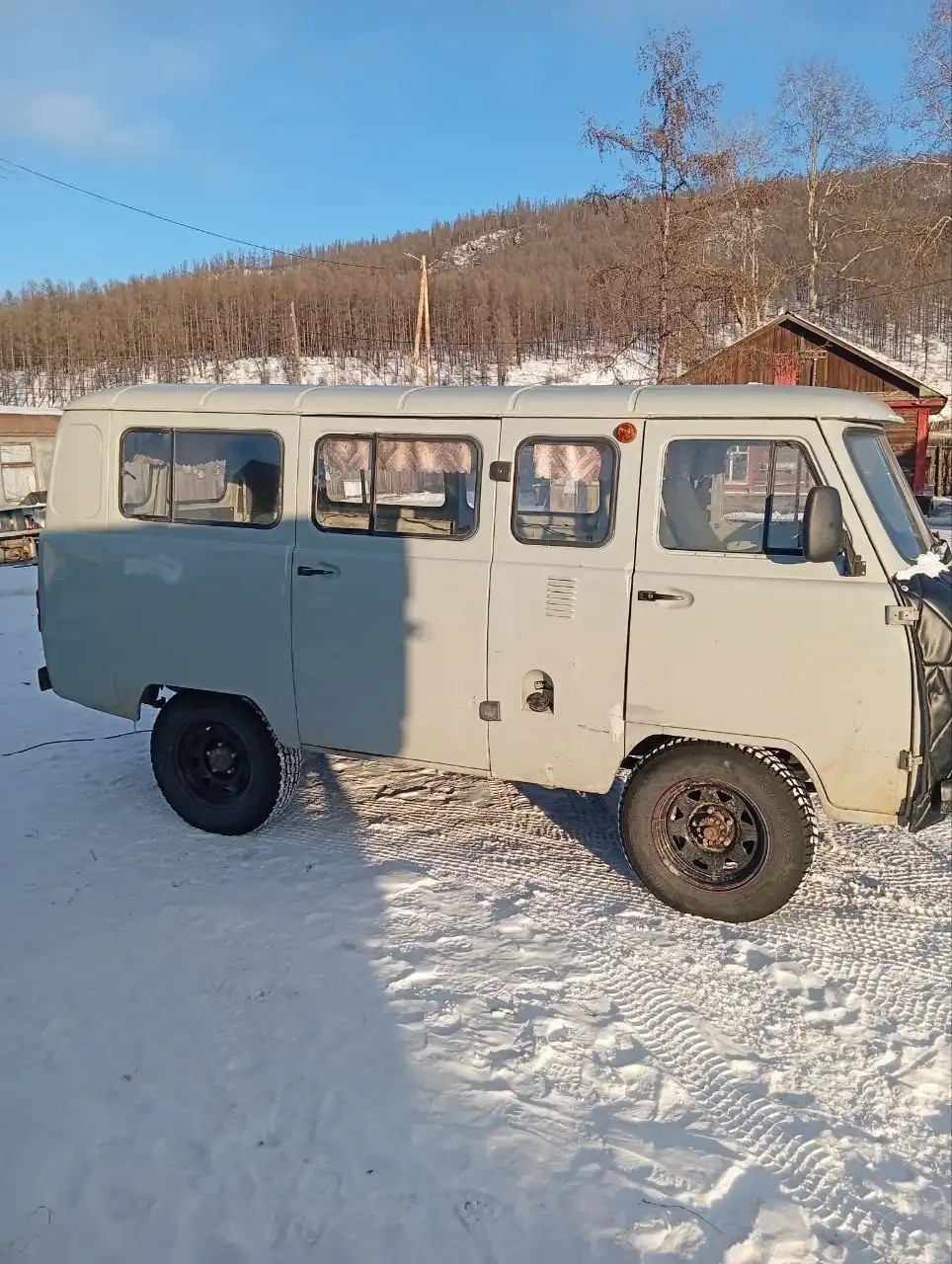 Продам автомобиль 2011 года, один собственник