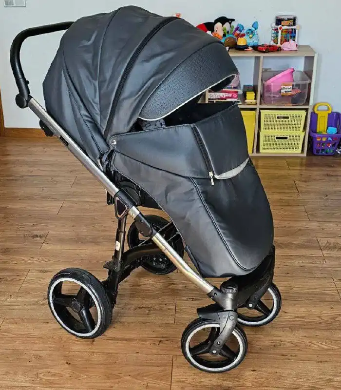 Продам коляску 2в1 в отличном состоянии - Коляски (Товары для детей) в Тюмень