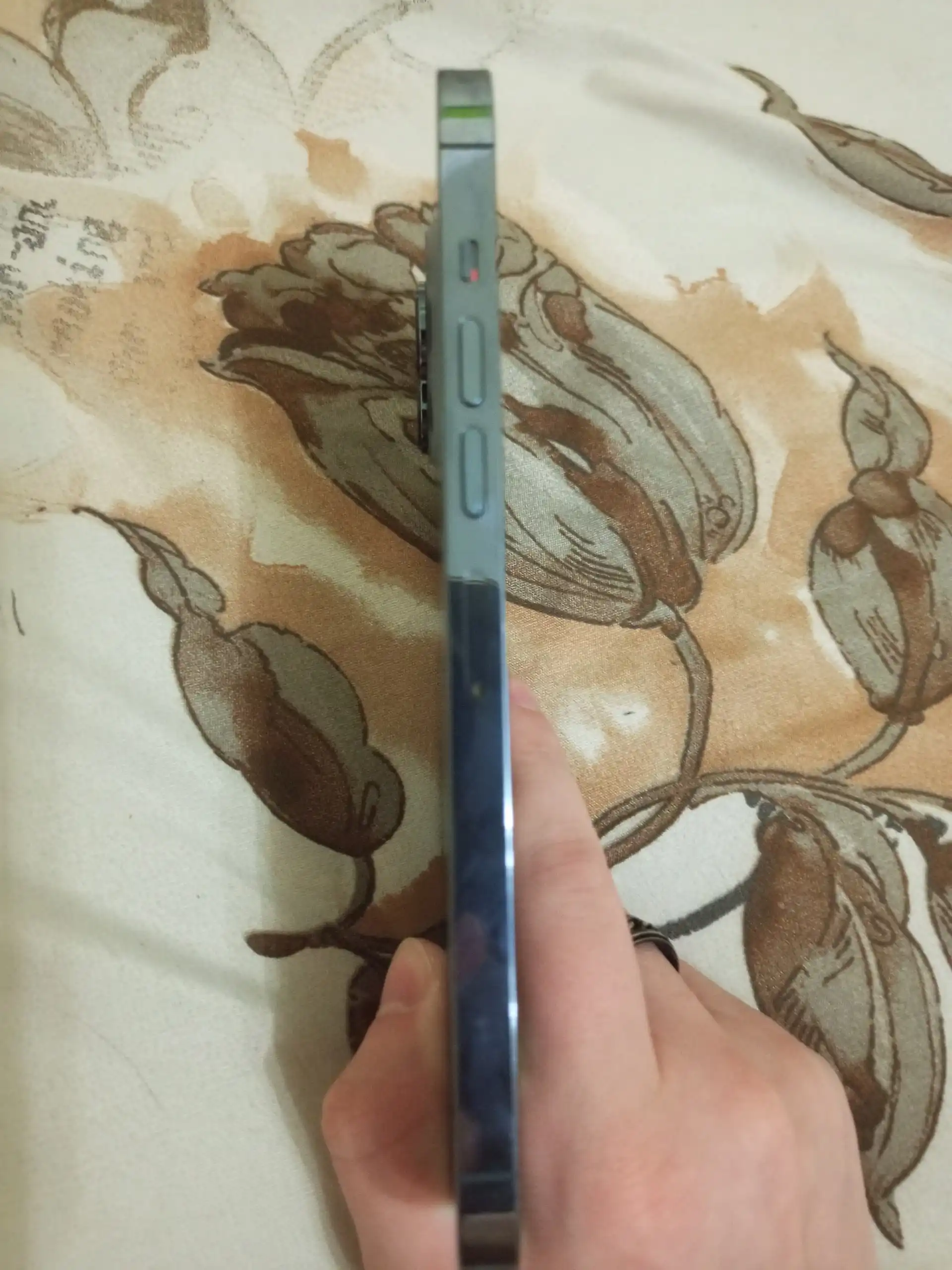 Продам iPhone 13 Pro Max 256 ГБ голубой - Телефоны (Электроника) в Тюмень