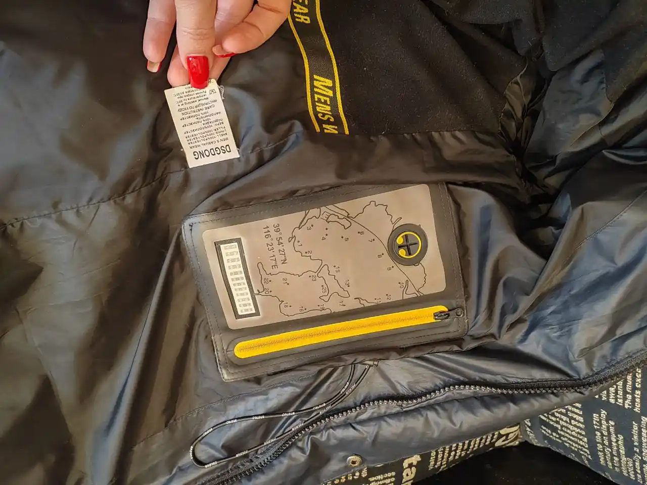 Пуховик на 9-12 лет