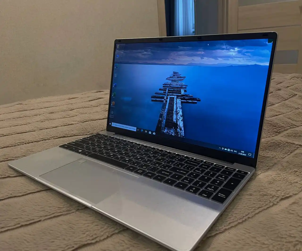 Продам абсолютно новый ноутбук