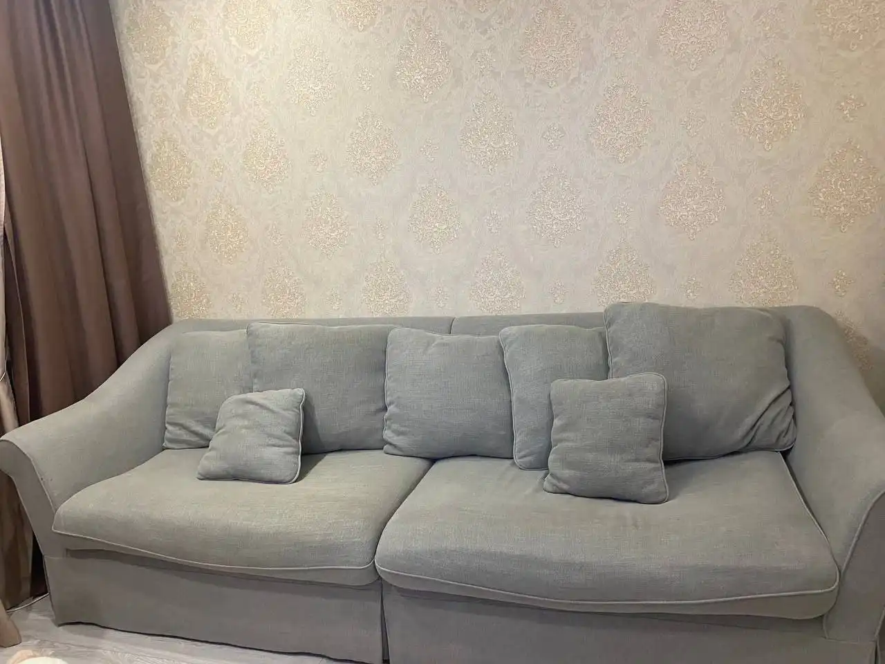 Продам диван в отличном состоянии