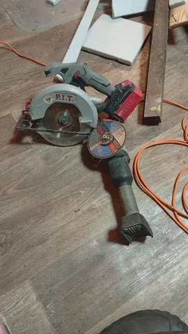 Продам зарядное устройство - частное объявление в Тюмень