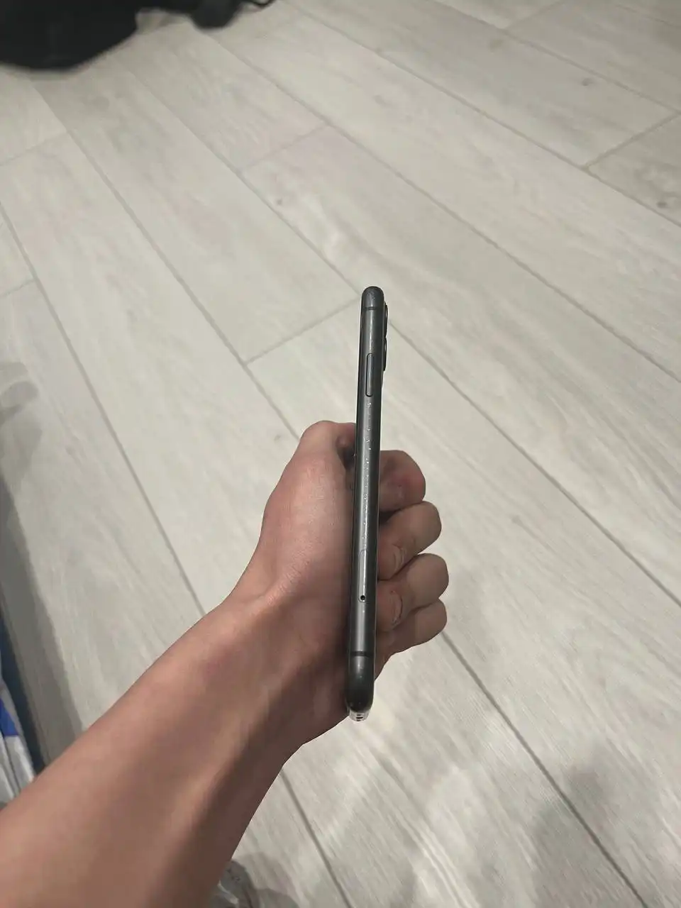 iPhone 11 64GB с Face ID и True Tone