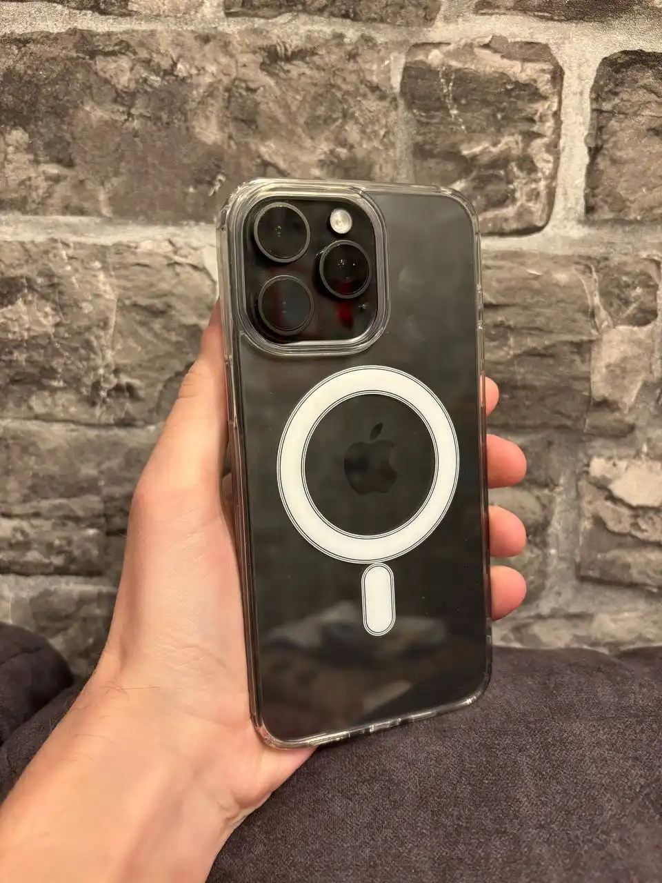 Продам iPhone 15 Pro Max 256 ГБ