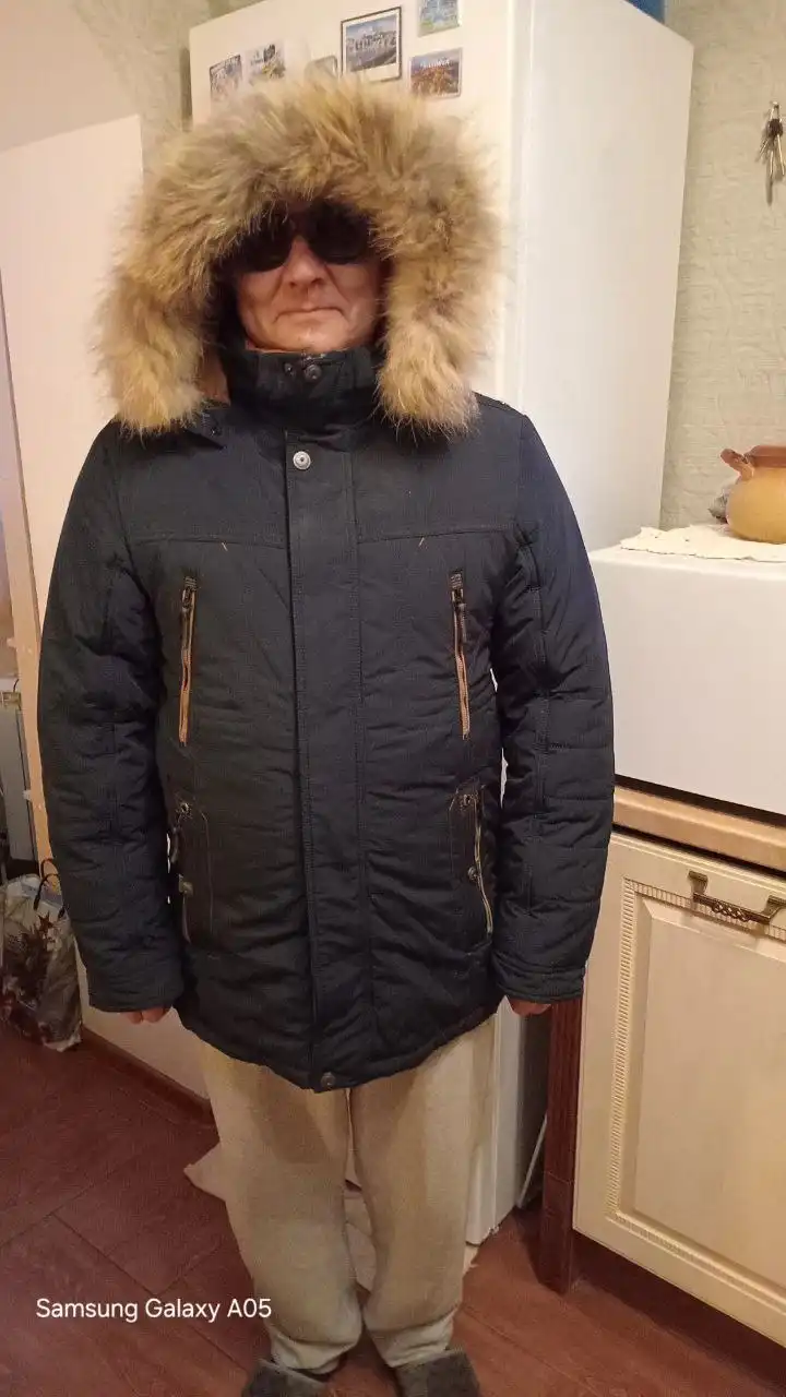 Пуховик мужской и зимние кроссовки Nike