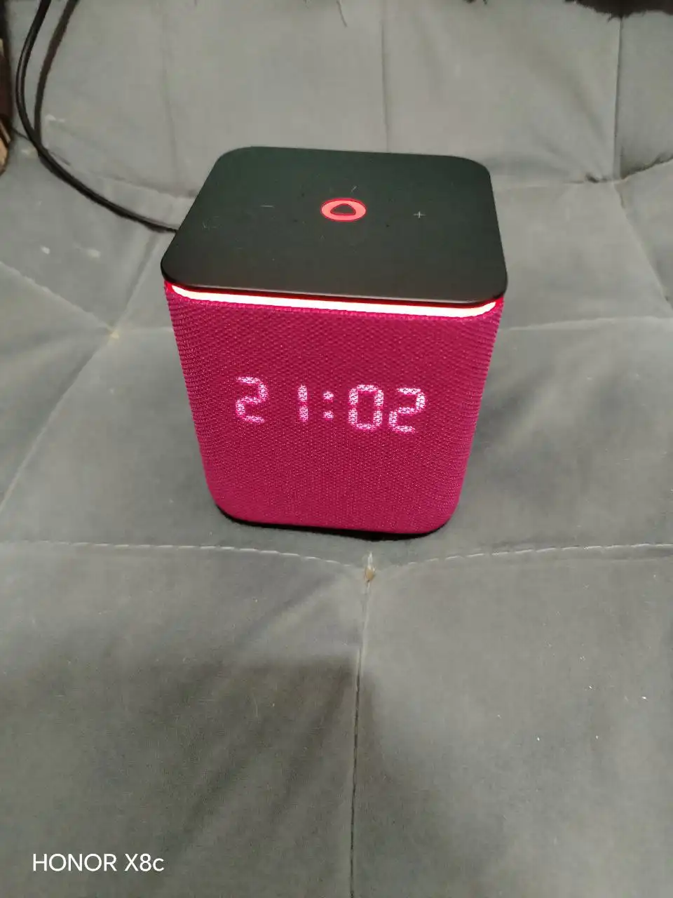 Продам Яндекс Станцию Миди