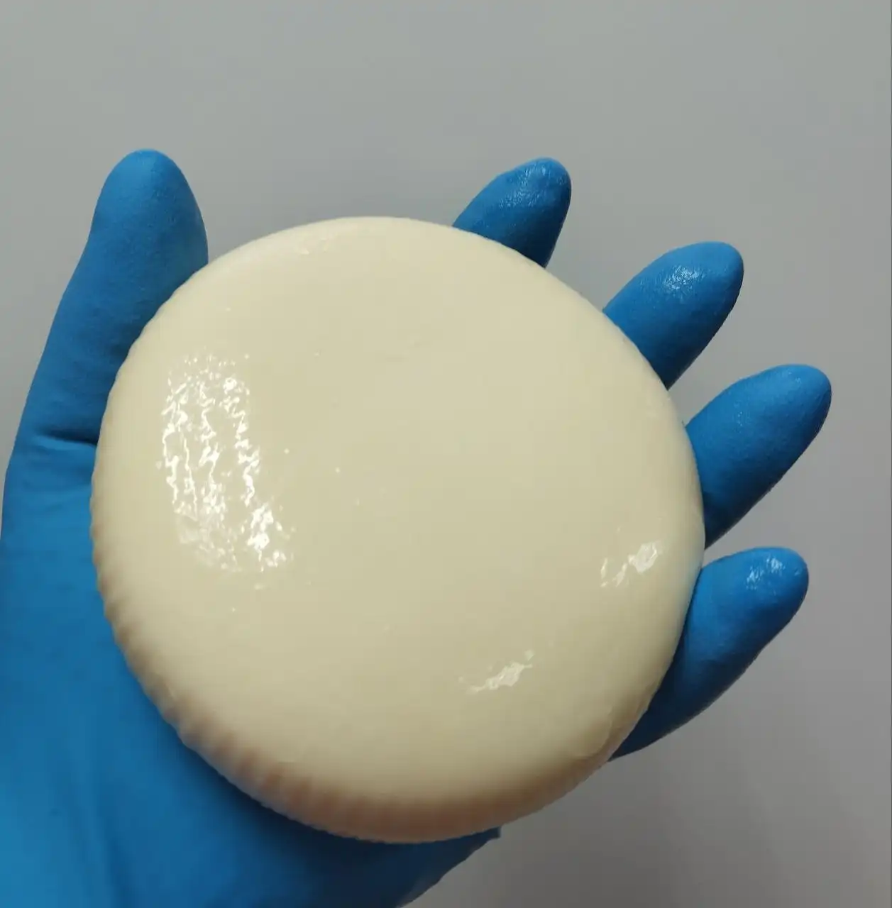 Продам домашний сыр из натурального коровьего молока