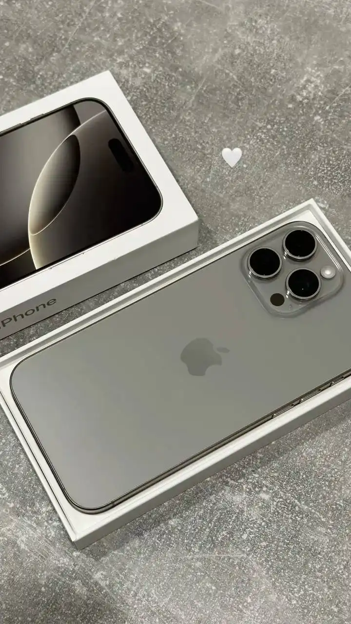 Айфон 16 Про Макс 97% аккумулятора в идеальном состоянии - Смартфоны (Электроника) в Тюмень