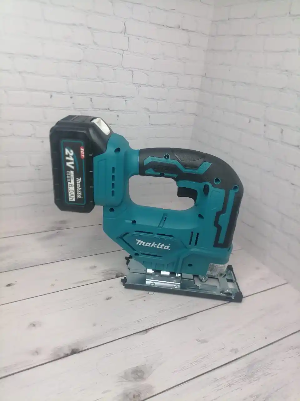 Продам новый электроинструмент