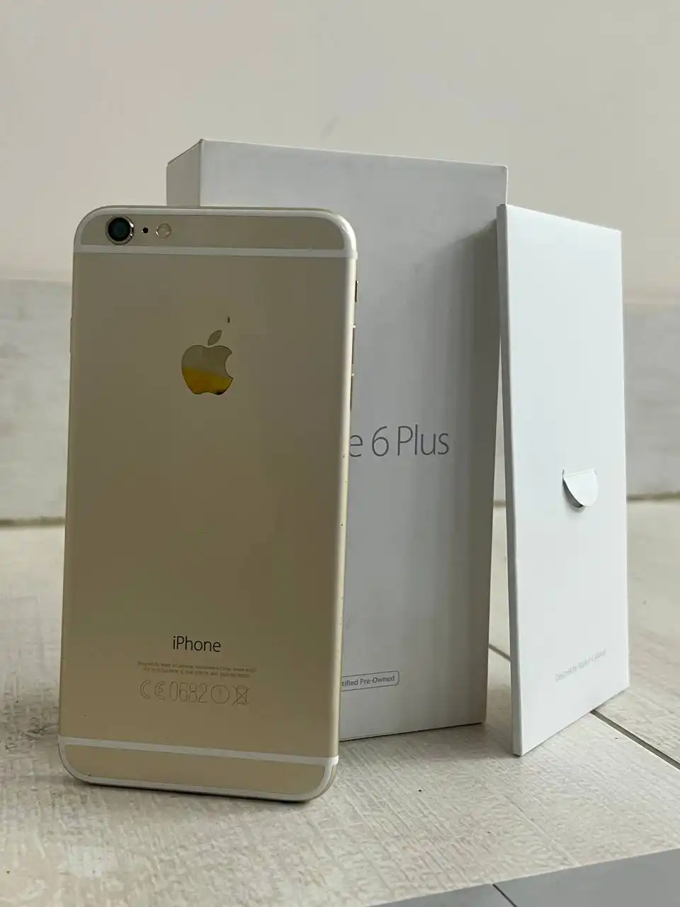 iPhone 6 Plus 16GB Gold