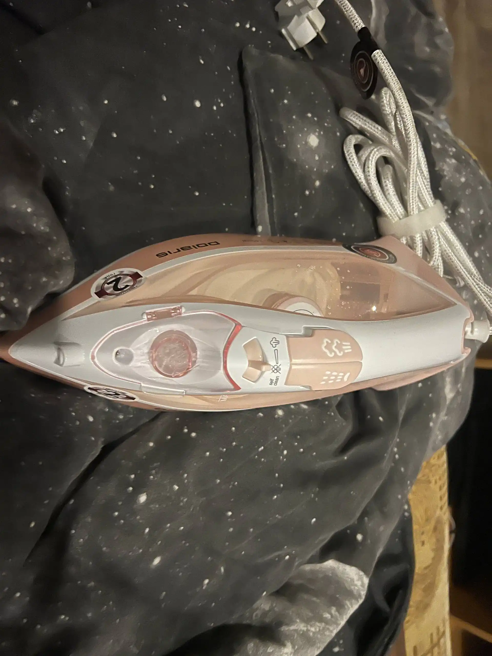 Продам утюг