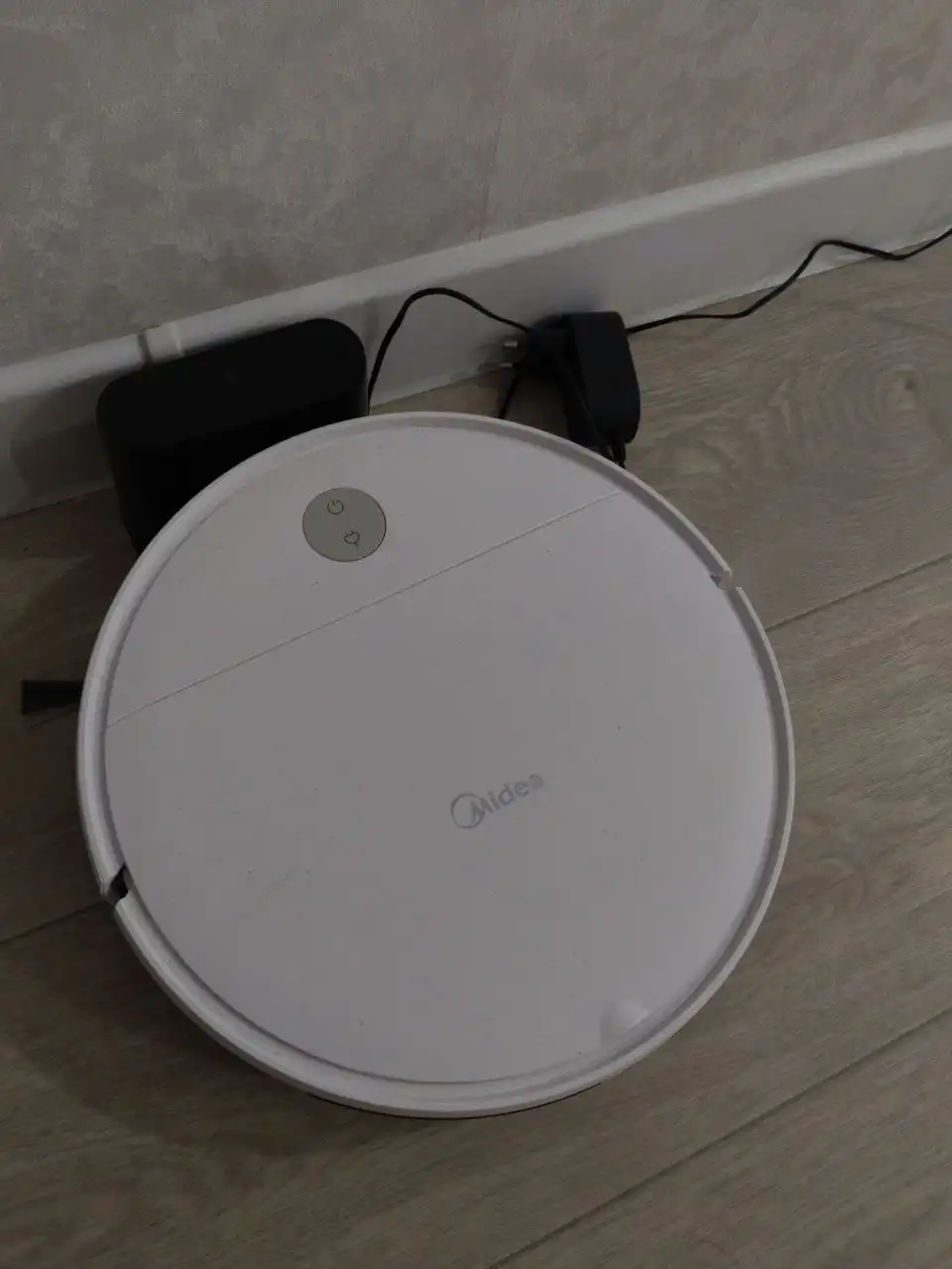 Робот-пылесос с моющей функцией