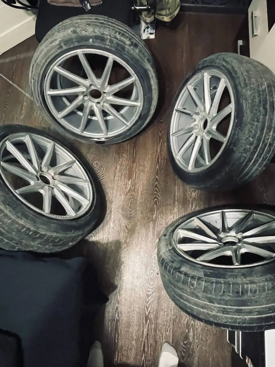 Диски Р17 с летней резиной Pirelli