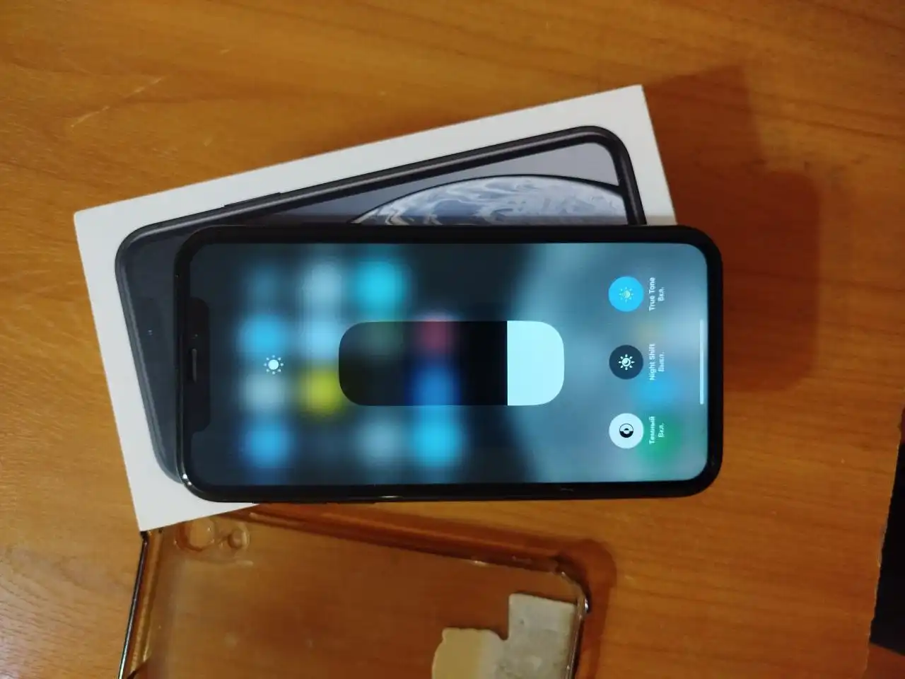 Обмен iPhone XR на iPhone 11 с доплатой