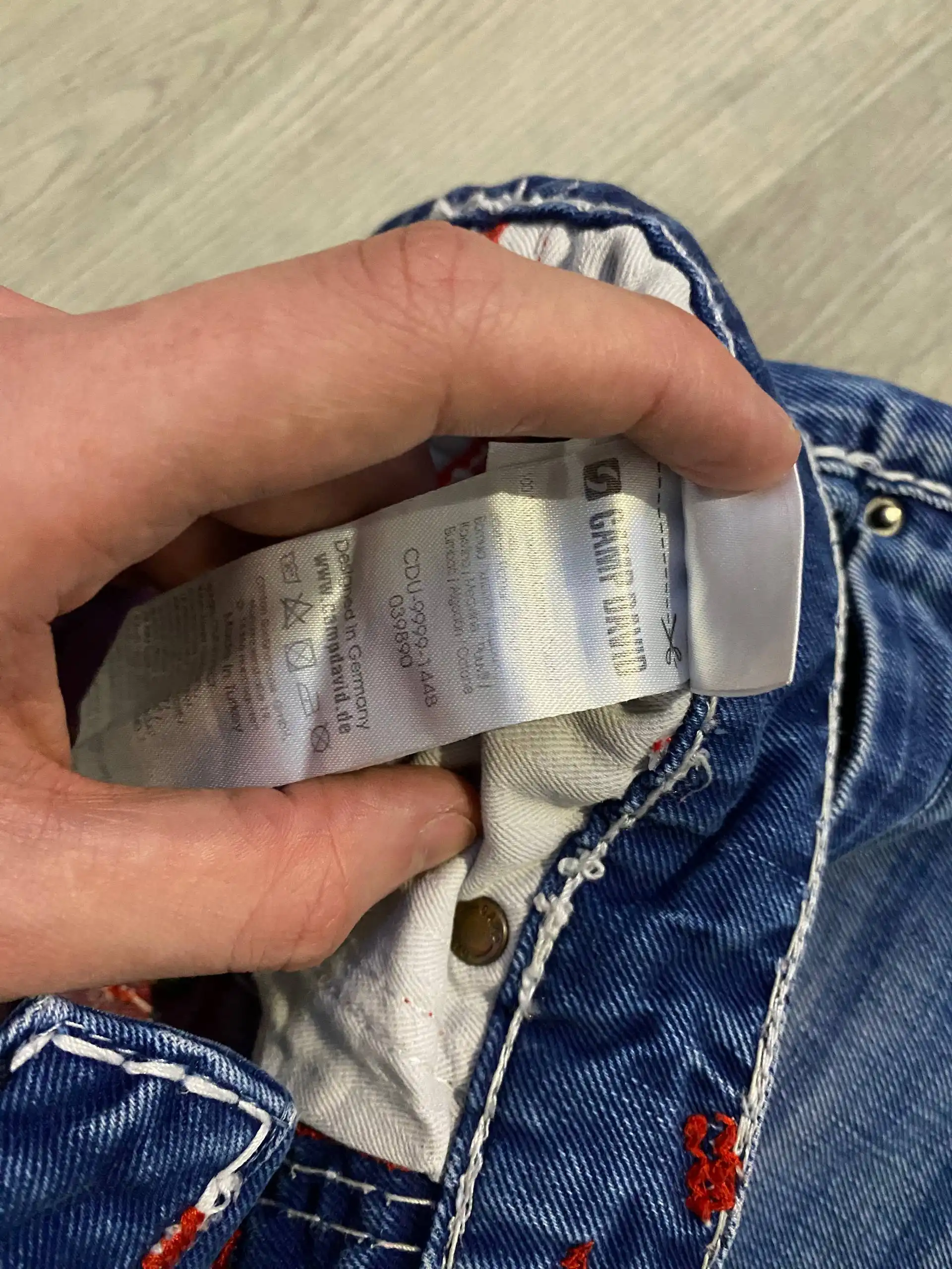 Джинсы Camp David