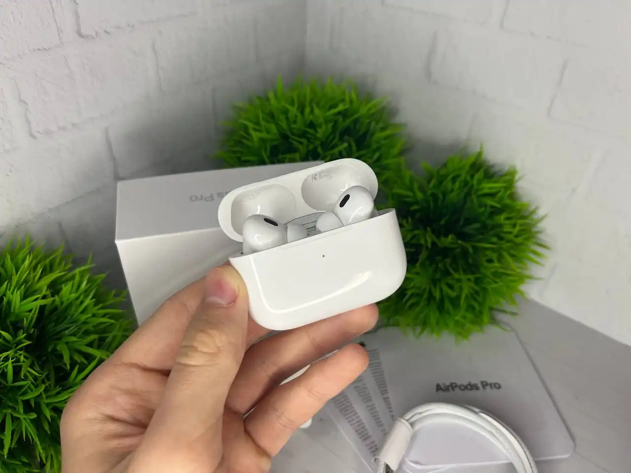 Продам новые наушники AirPods Pro 2