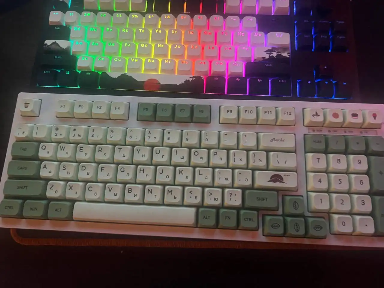 Продам клавиатуру белую с Gateron Yellow