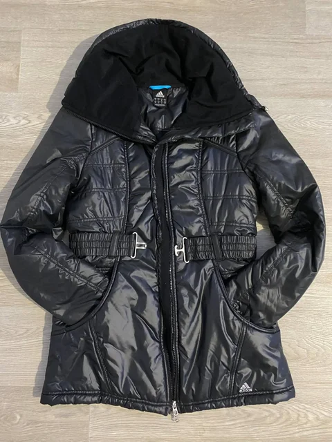 Куртка Adidas размер S - Одежда в Пермь