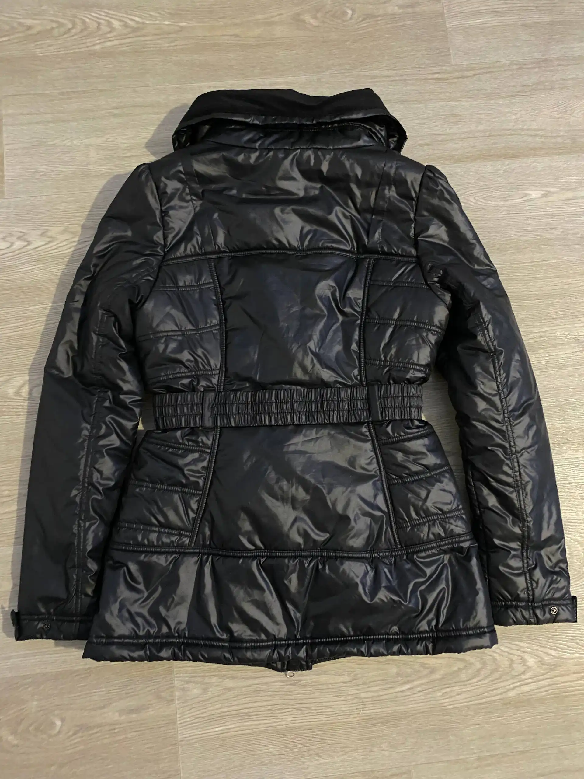 Куртка Adidas размер S