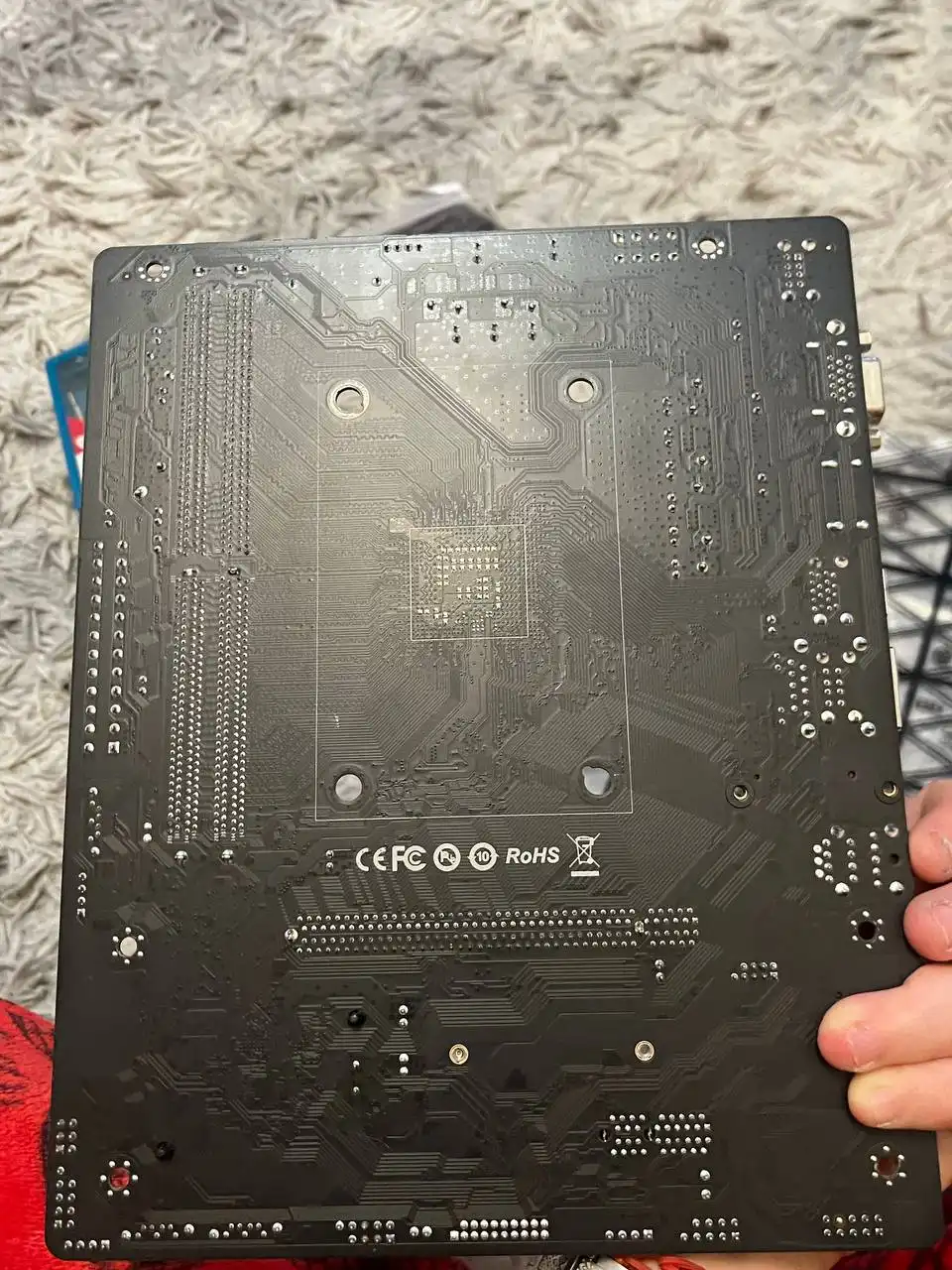 Продам материнскую плату Maxsun A520M-K (AM4, DDR4)