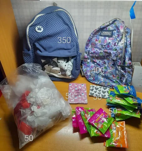 Продажа рюкзаков, фигурок, обложки на паспорт и студак, бантов - Разное в Пермь