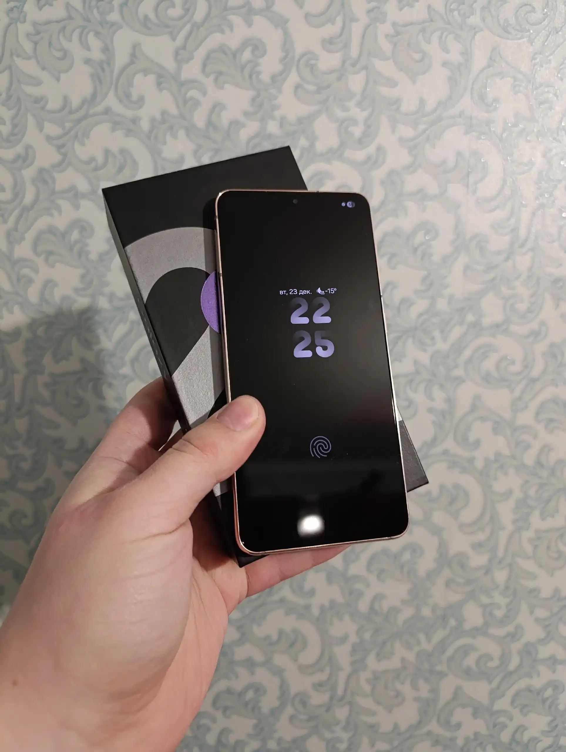 Samsung S21 8/256 в хорошем состоянии