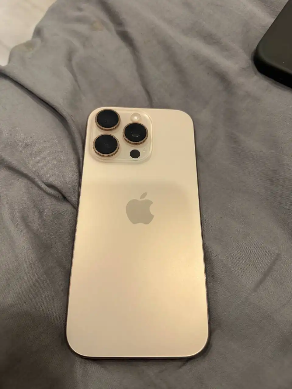 Продам iPhone 16 Pro 128GB