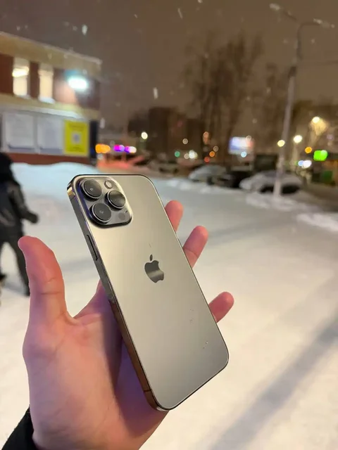 iPhone 13 Pro Max 128GB с повреждениями экрана - частное объявление в Пермь