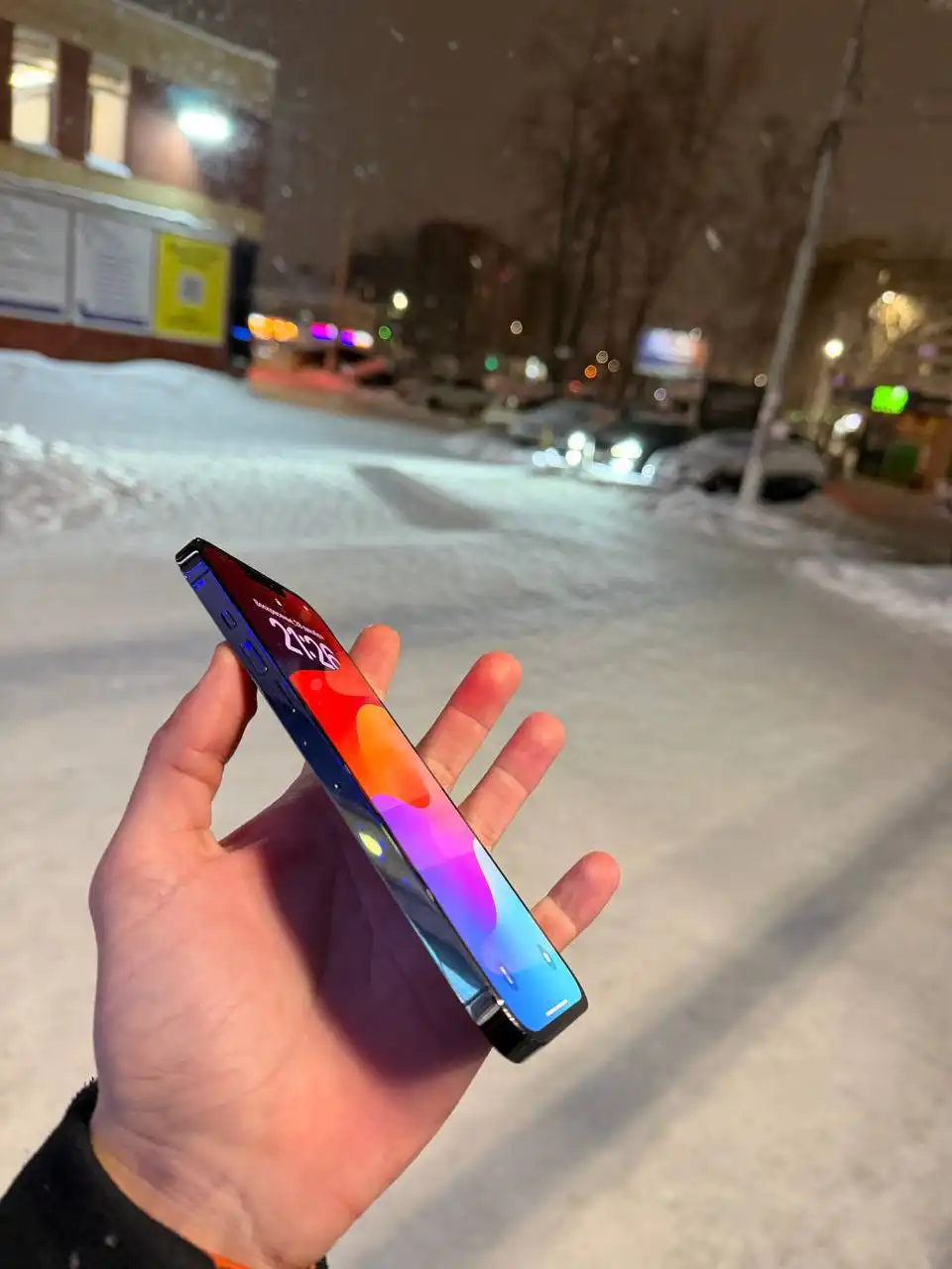 iPhone 13 Pro Max 128GB с повреждениями экрана